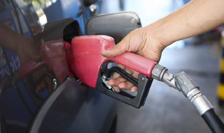 MP prevê ajuda do governo a produtores e importadores para reduzir preço final do óleo diesel