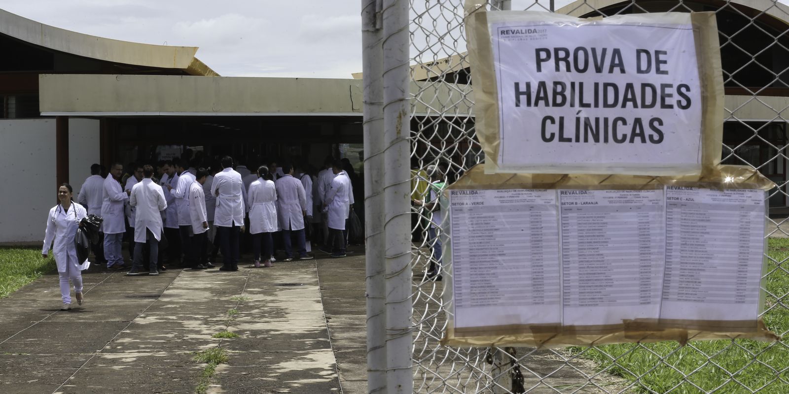 Revalida 2026/2: prazo de envio de diploma médico termina dia 19
